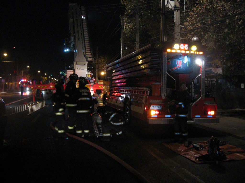 Q-6 frente a Incendio en Santiago Centro
